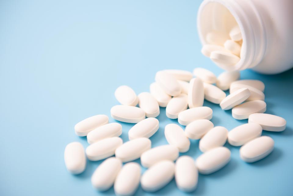 朋友聚会小酌一杯;服药在身却险酿祸,教训深刻 健康养生