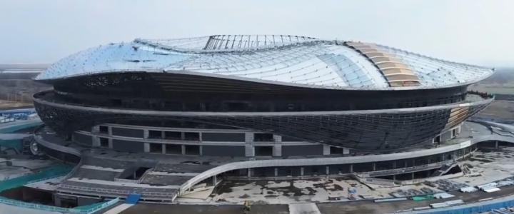  济南黄河体育中心足球场，座椅安装筹备启动；六万座国际标准场馆，正加速成型。 体育新闻