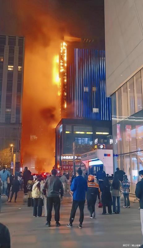 【城市消防深度复盘】高层建筑火灾应急处置与防灾指南获取方式 新闻