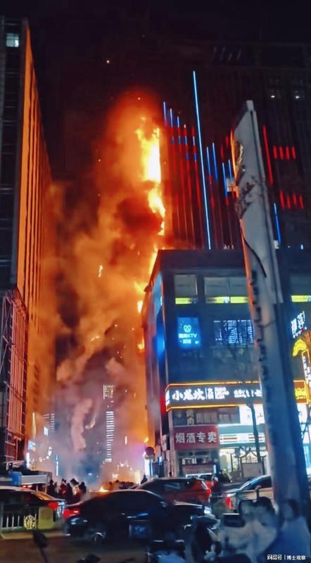 【城市消防深度复盘】高层建筑火灾应急处置与防灾指南获取方式 新闻