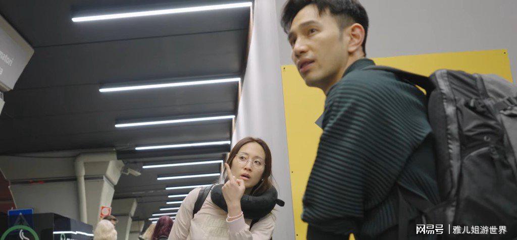 被掩盖的十年陪伴:揭开娱乐圈光鲜背后的真实情感困局 情感心理