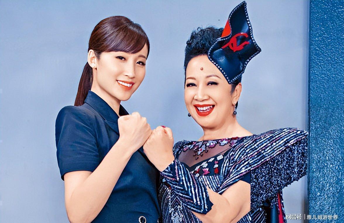 被掩盖的十年陪伴:揭开娱乐圈光鲜背后的真实情感困局 情感心理