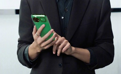  存储芯片价格失控性上涨，入手华为手机，当前和未来都是最优解 新闻