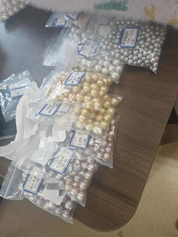  深陷债务泥潭，仓管员监守自盗的职场警示录 企业服务