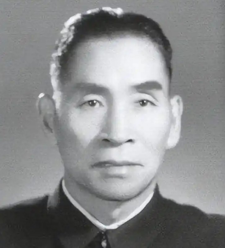  【共和国反贪史】从“意见篓子”到反腐先锋：李克才的传奇人生与两大要案深度复盘 新闻