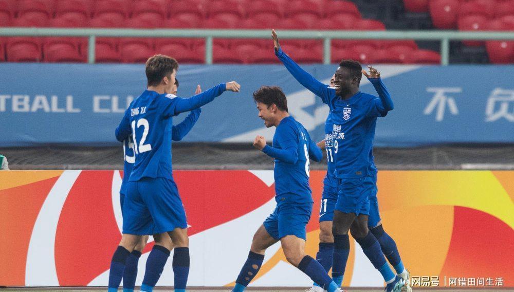  武汉三镇怎么了？从门将MVP到单场丢5球，三位关键球员的低谷启示录 体育新闻